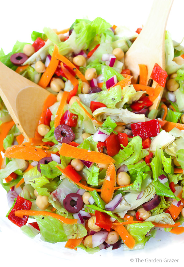 Vegan Italian Chopped Salad with Zesty Vinaigrette | The Garden Grazer