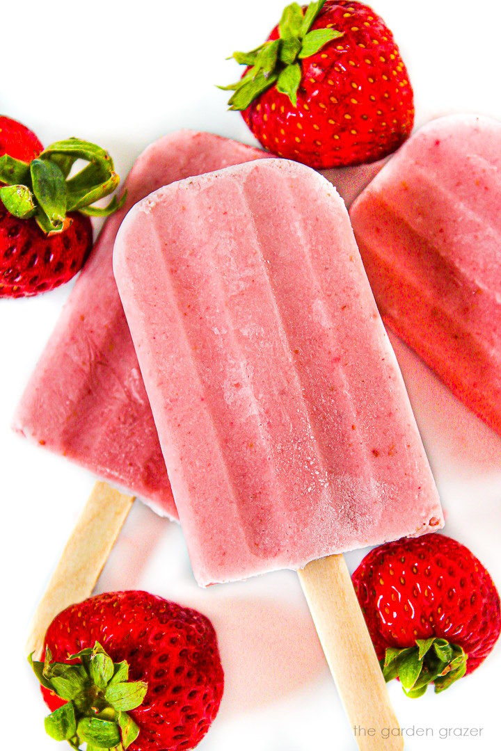 Strawberry Popsicle Mold (set of 4)